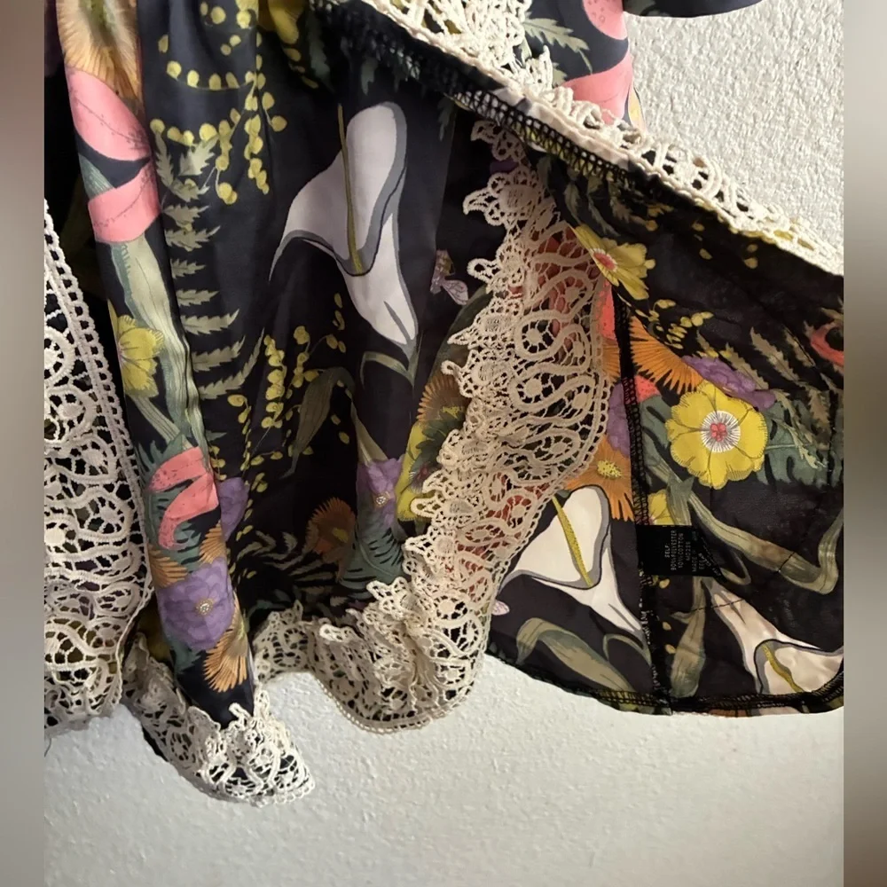 🆕I.Madeline Floral Lace-Trim Wrap Romper in Charcoal with Pastel Blooms M🆕